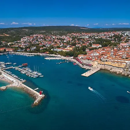 Galija Luxury Πανσιόν 4*